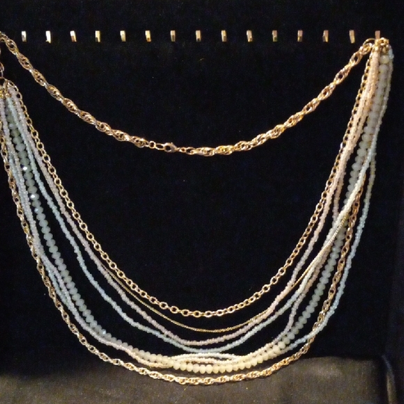 Loft. Elegant Gold and Coral and moonstone like beaded Layered Necklace - Picture 1 of 5